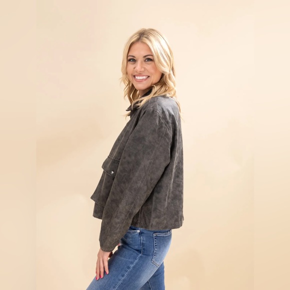 🖤 NWT Easel Faux Leather & Corduroy Collar Button Down Jacket | Charcoal | L - Picture 2 of 8